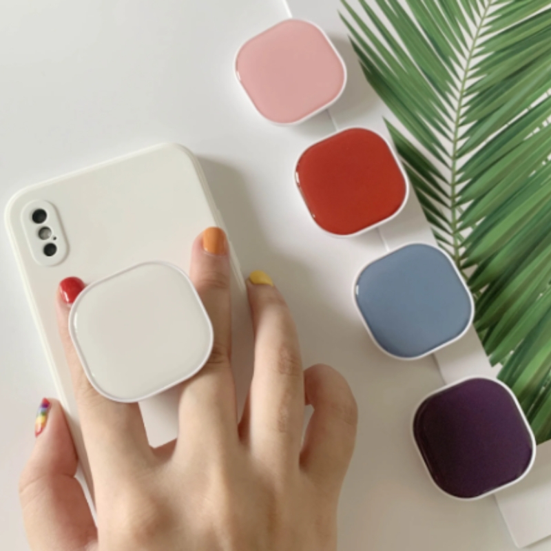 Lindos enchufes cuadrados Popp - Phone Accessories Vending Machine reseña y precio